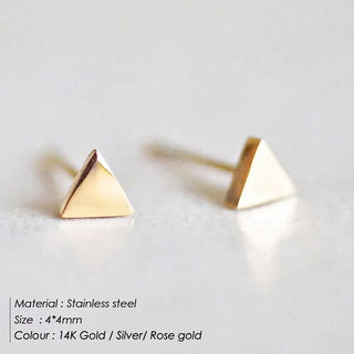 【IA1324】ファッション デイジーステンレススチール ピアス ミックス ゴールドメッキ ユニークなスタッドピアスセット 女性用