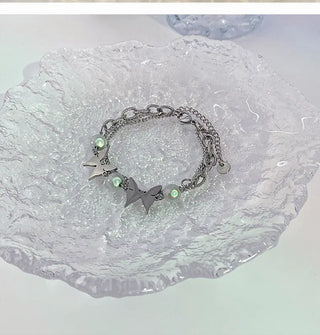 【IA2943】ヴィンテージレイヤード パールバタフライビーズブレスレット マルチレイヤーバタフライ ステンレススチールブレスレット 女性用
