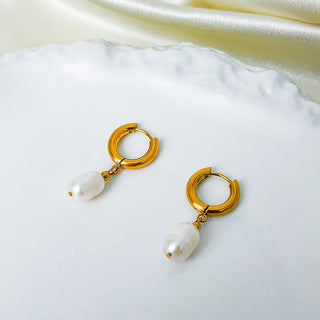 【IA1087】ファッション ファインジュエリー ゴールドメッキ ピアス ステンレススチール ダンディー フレッシュウォーターパールペンダント ピアスフープ 女性用