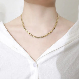 【IA3564】ステンレススチールファッションジュエリー 18Kゴールドメッキ フラットスネークリンクチェーン クラビクルネックレス 女性・男性用